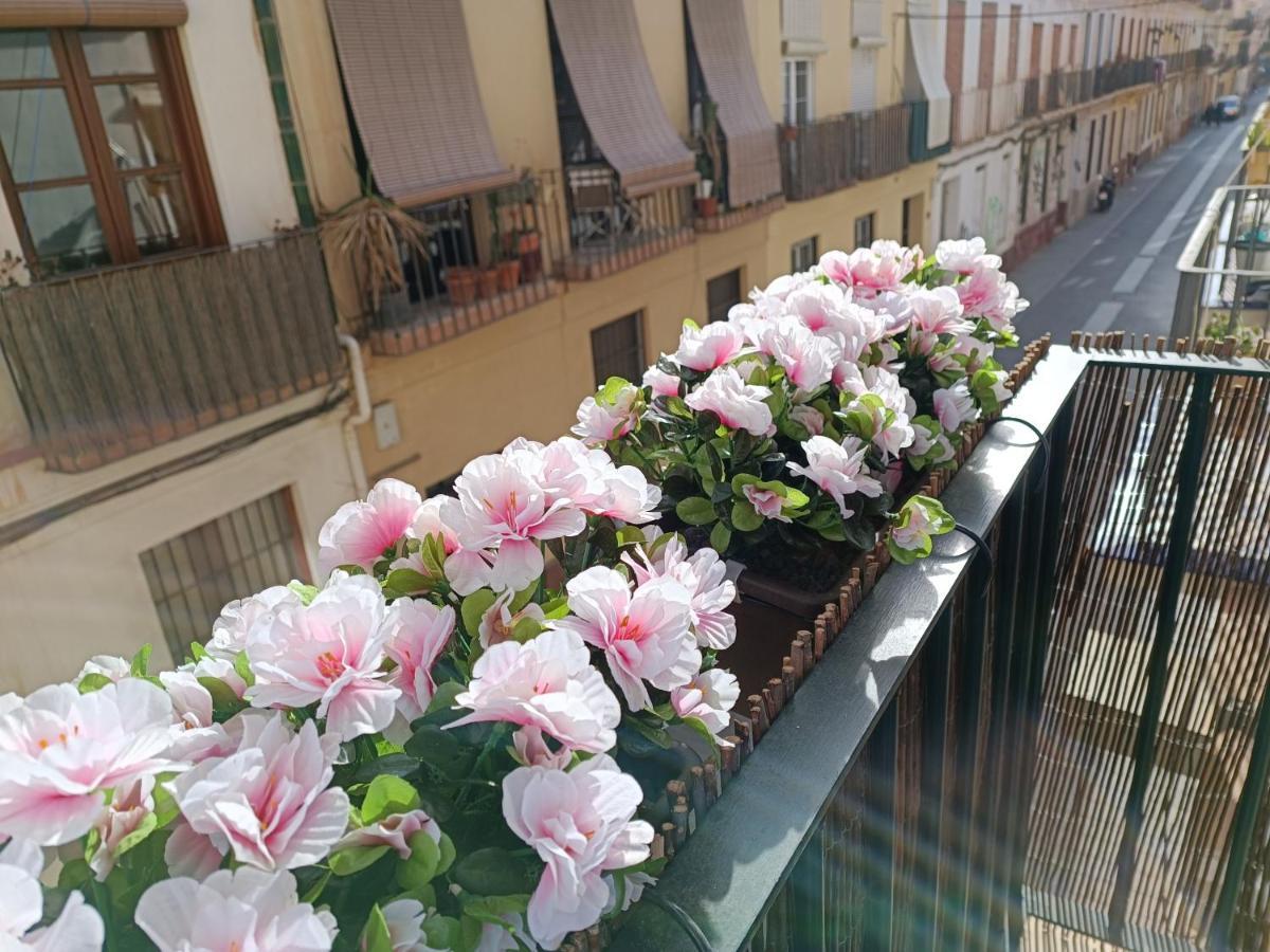 New! Luxury City Center & 2 Balconies Málaga Buitenkant foto
